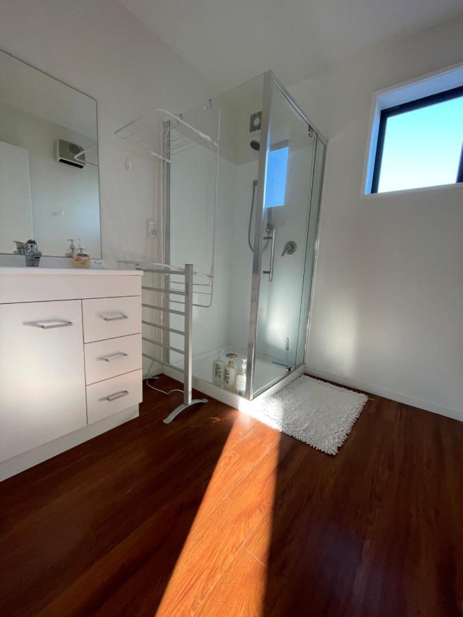 Quiet, New, Sunny Cnzhouse On Upstairs Near Cbd Apartamento Christchurch Exterior foto
