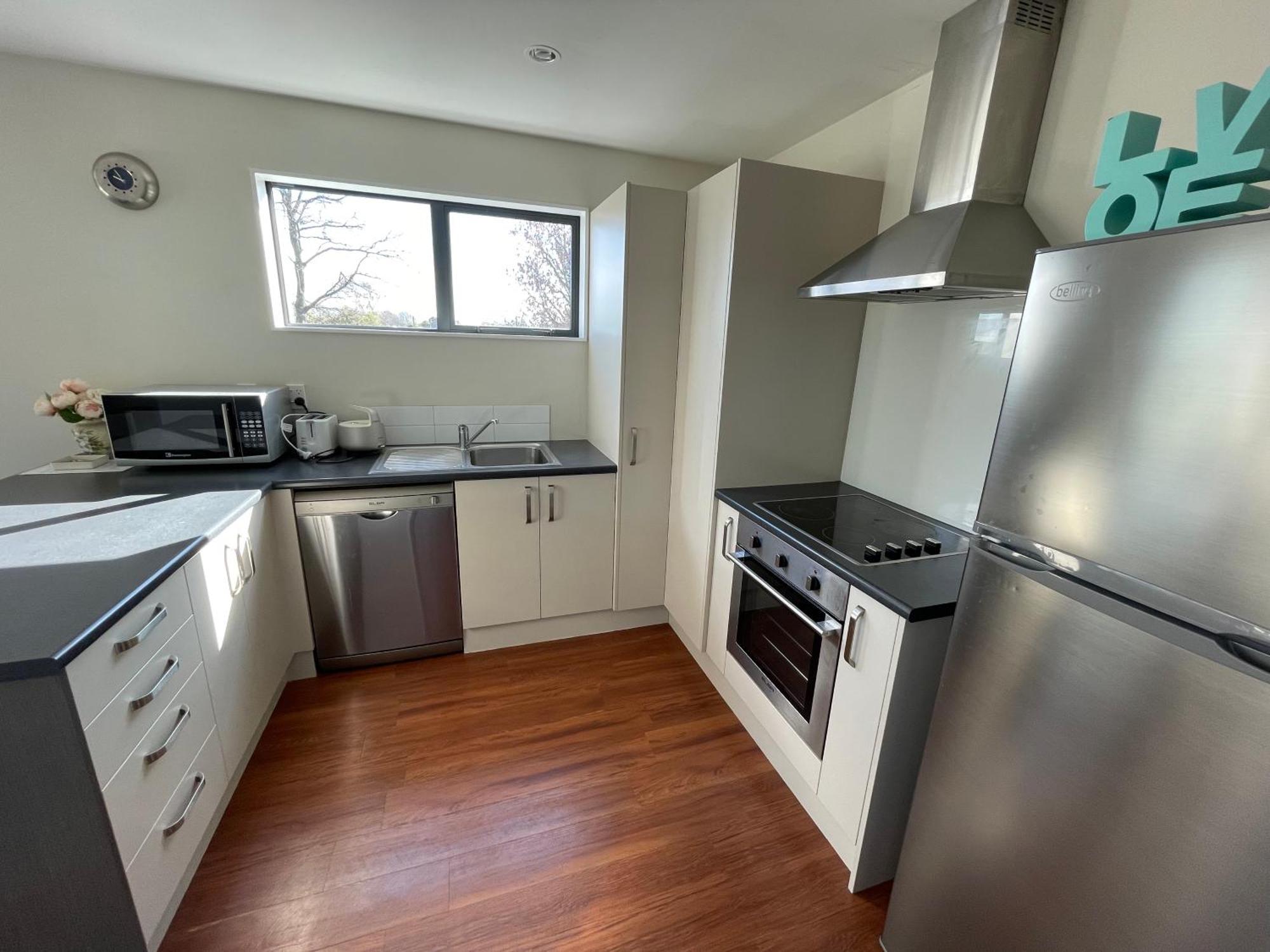 Quiet, New, Sunny Cnzhouse On Upstairs Near Cbd Apartamento Christchurch Exterior foto